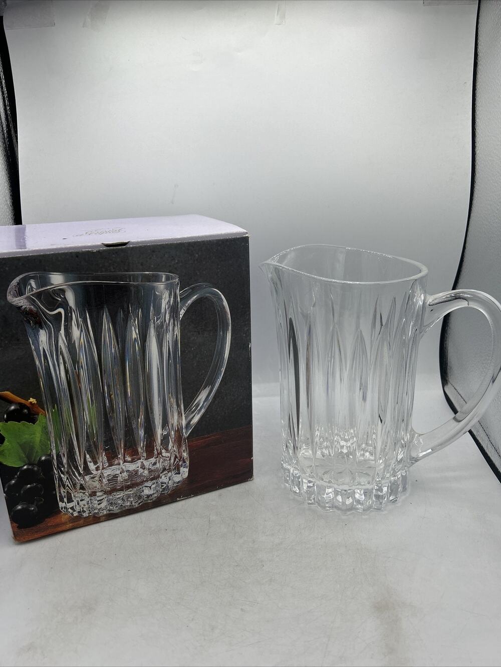 Cristal d'Arques, Heavy Crystal Pitcher, Diamond Cut, 8”Tall 5”Wide. 43.3/4 OZ